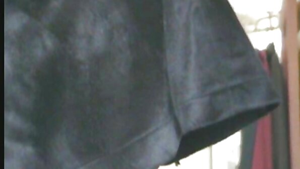 സുന്ദരമായ മുലകൾ ഉള്ള സുന്ദരിയായ സ്ലോൺ ഹാർപ്പർ കാമുകനുമായി ലൈംഗിക ബന്ധത്തിൽ ഏർപ്പെടുന്നു